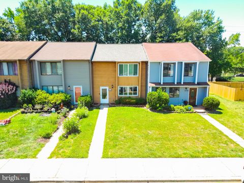 Townhouse For Sale - 6544 Buckland Court<br/> FORT WASHINGTON, MD 20744