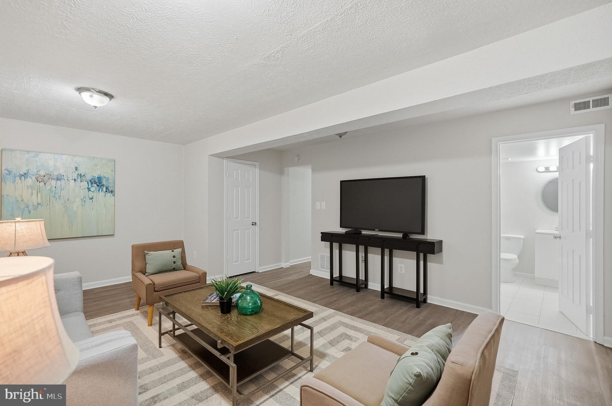 KEENE MILL WOODS - Residential