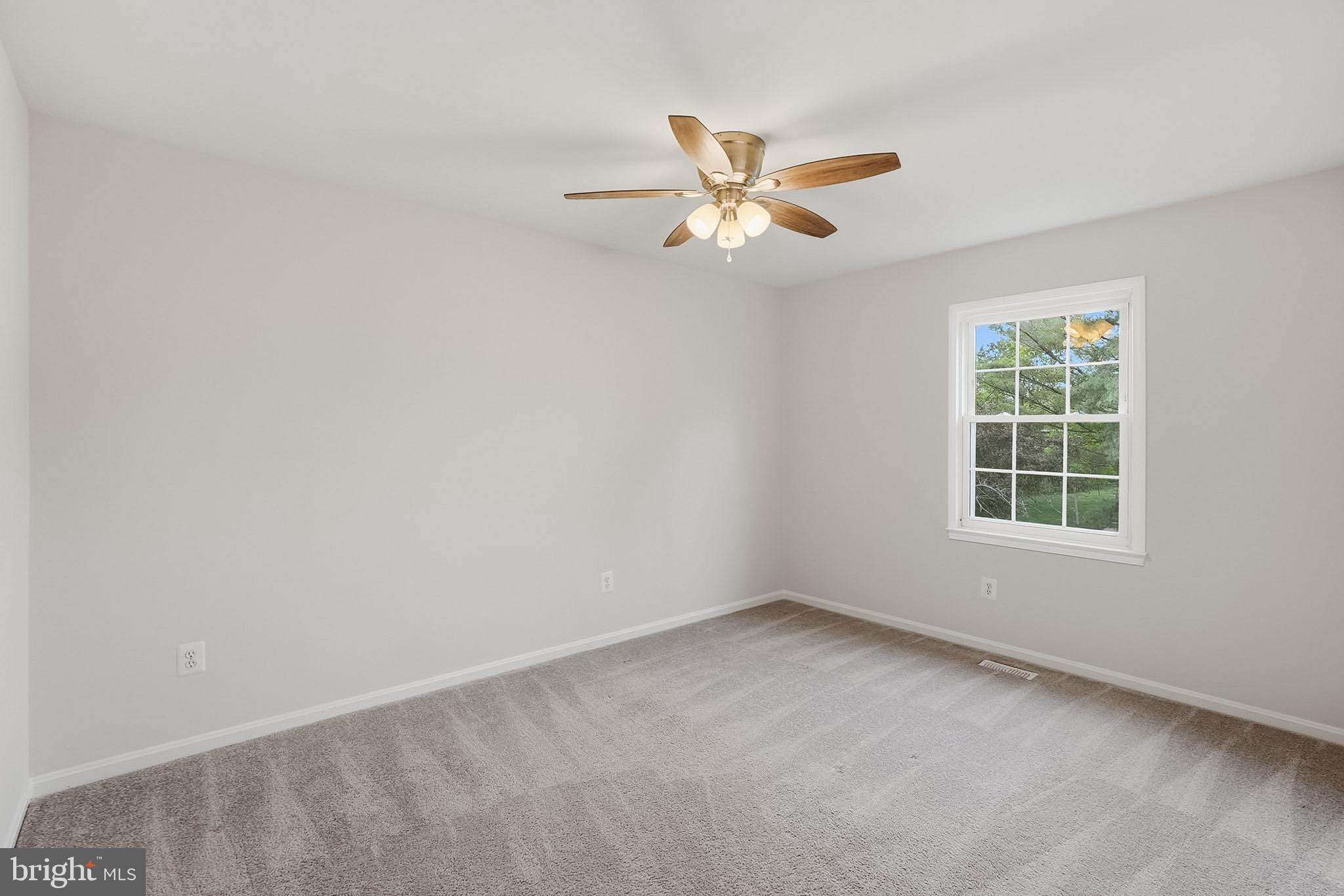 KEENE MILL WOODS - Residential