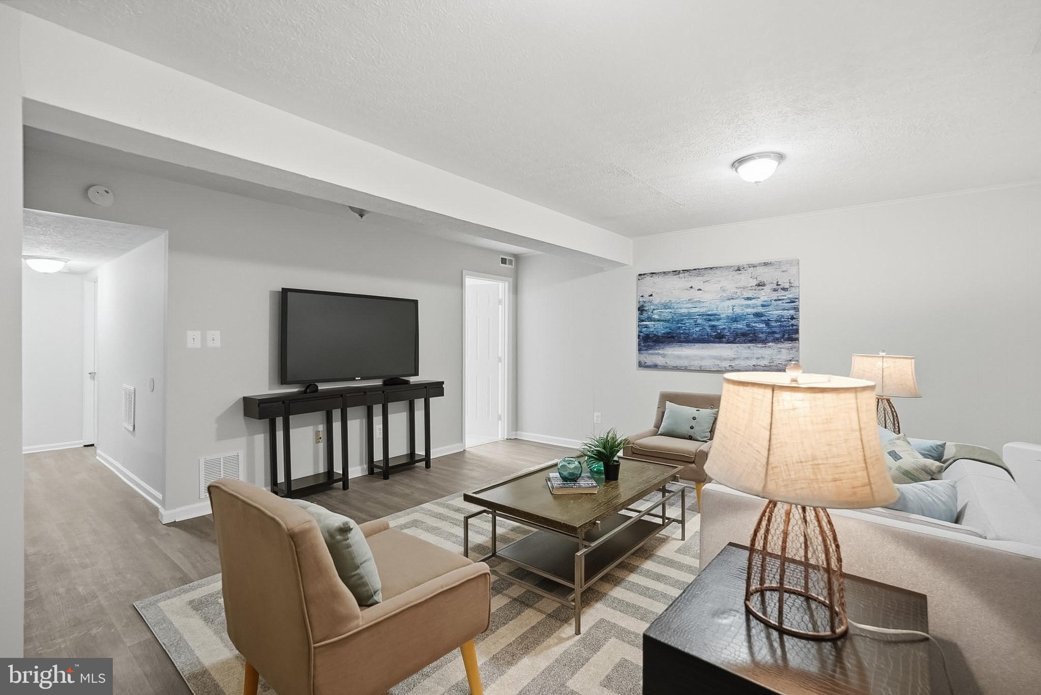 KEENE MILL WOODS - Residential