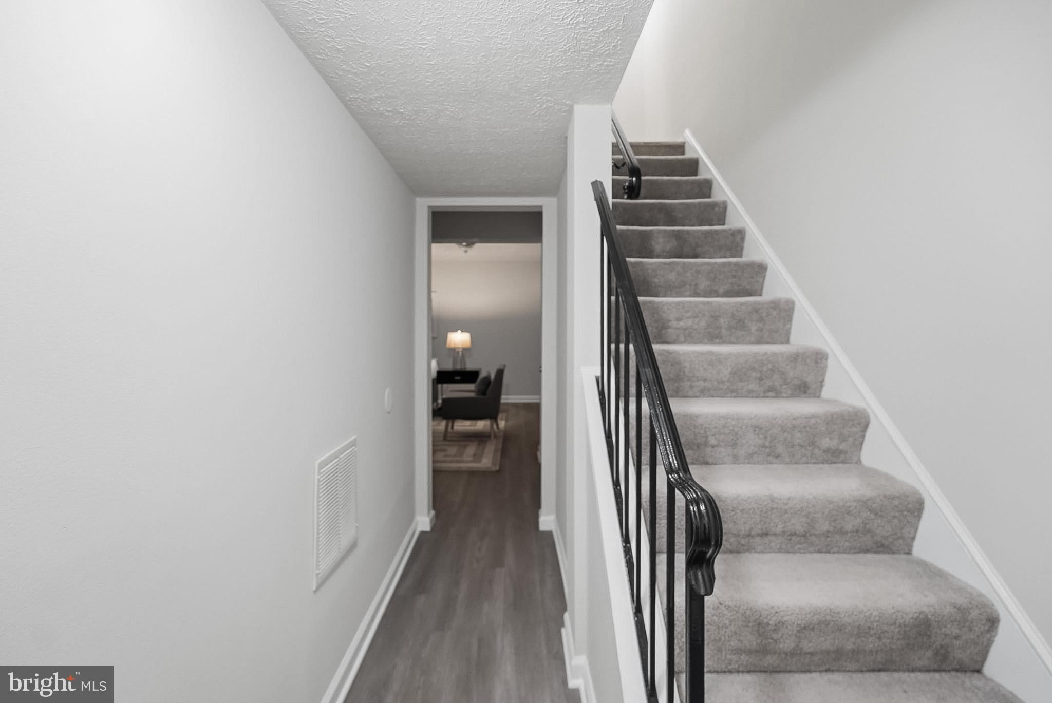 KEENE MILL WOODS - Residential