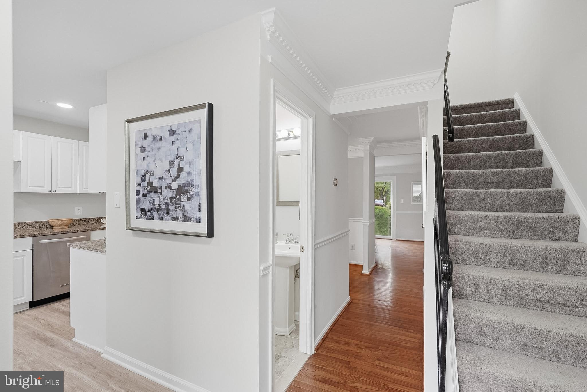 6424 BIRCH LEAF COURT