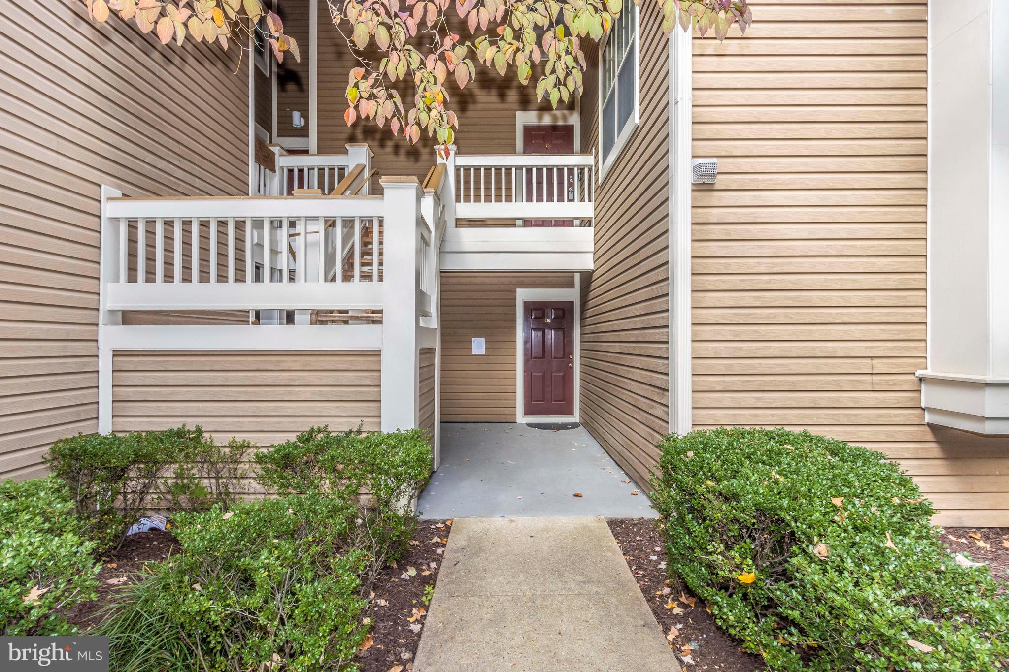 BENTLEY PLACE - Residential