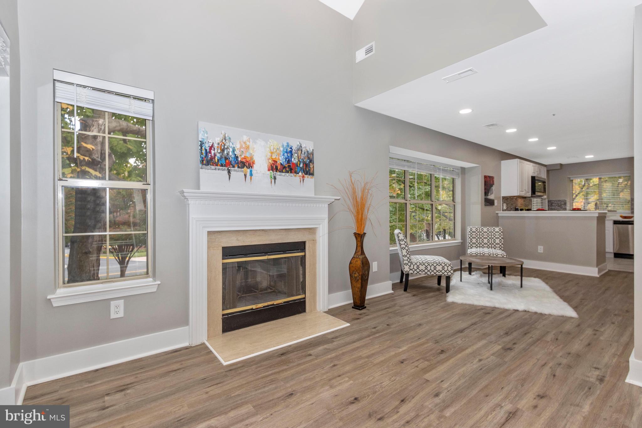 BENTLEY PLACE - Residential