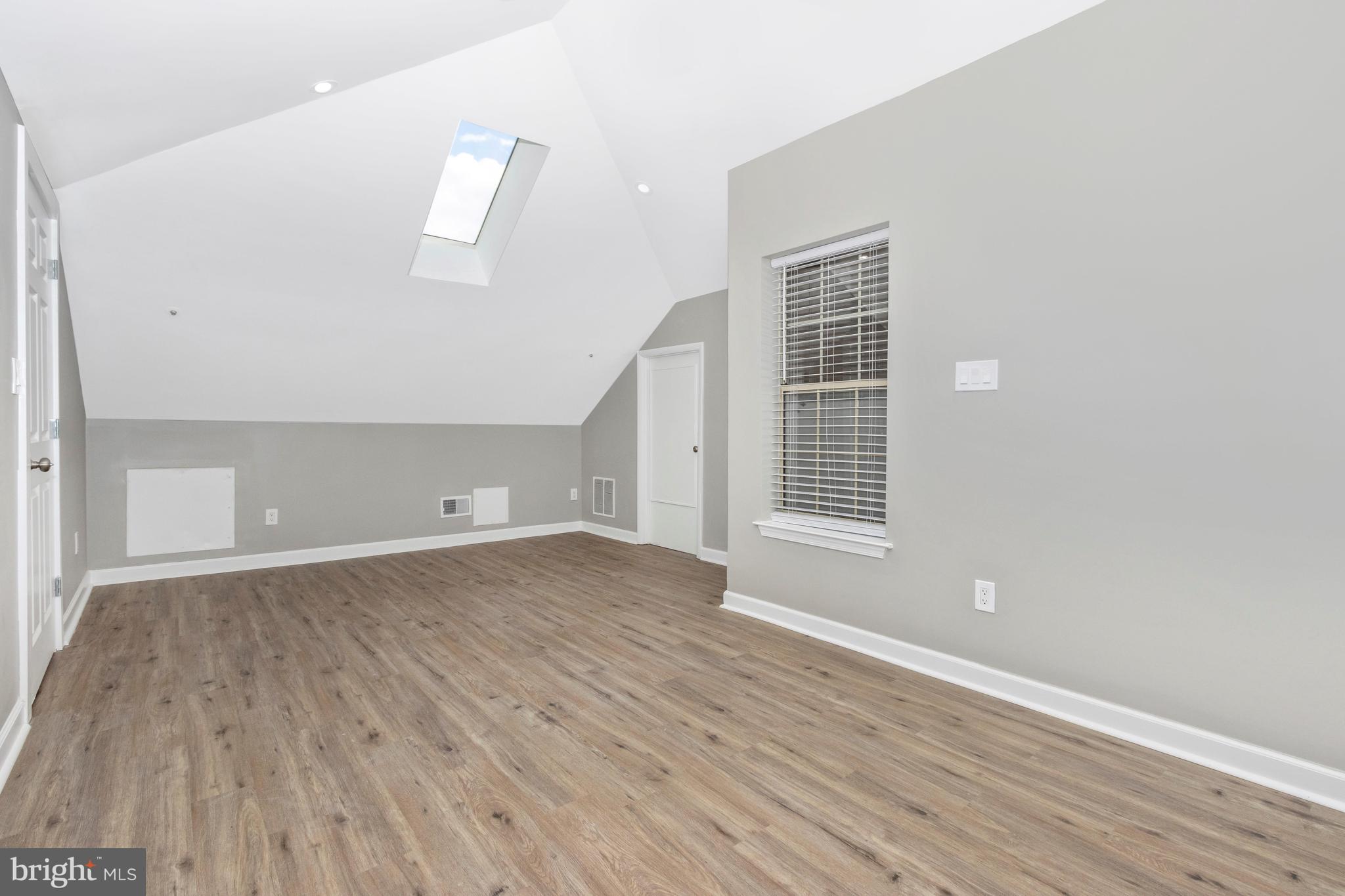 BENTLEY PLACE - Residential