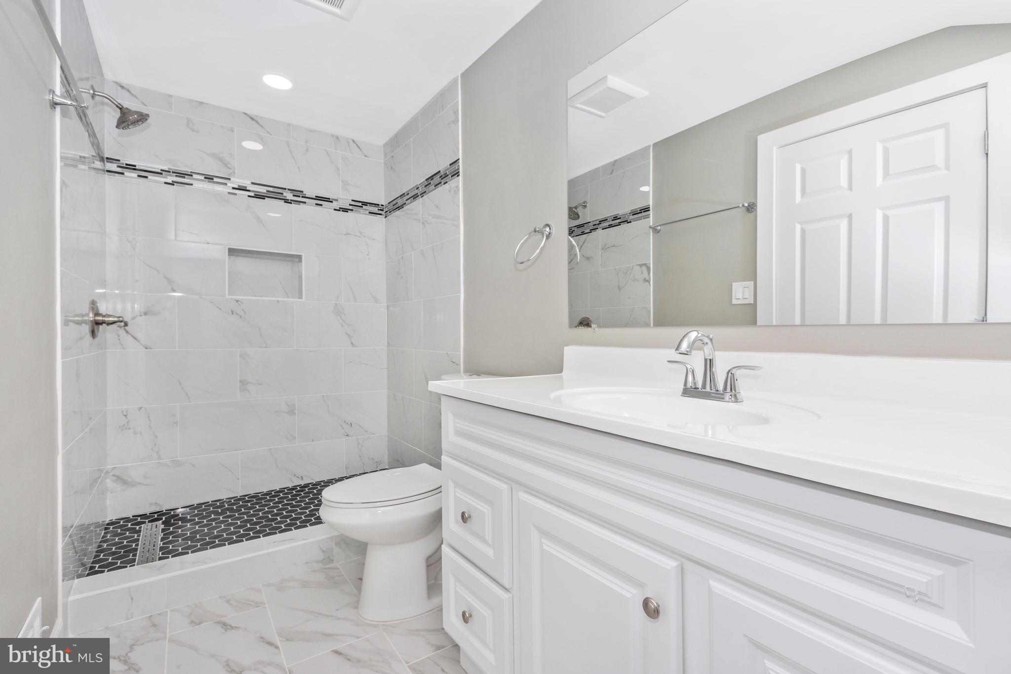 BENTLEY PLACE - Residential