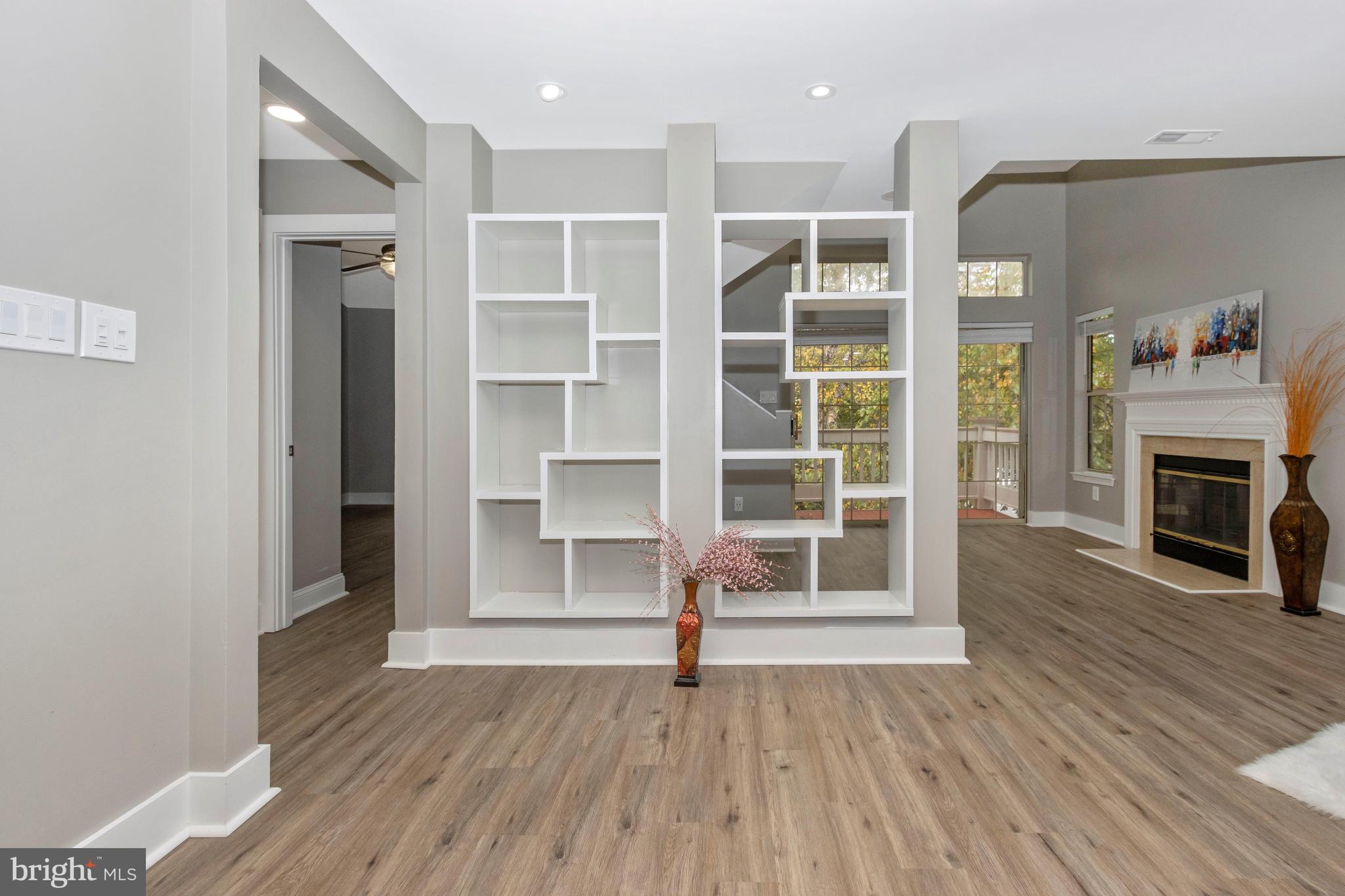 BENTLEY PLACE - Residential