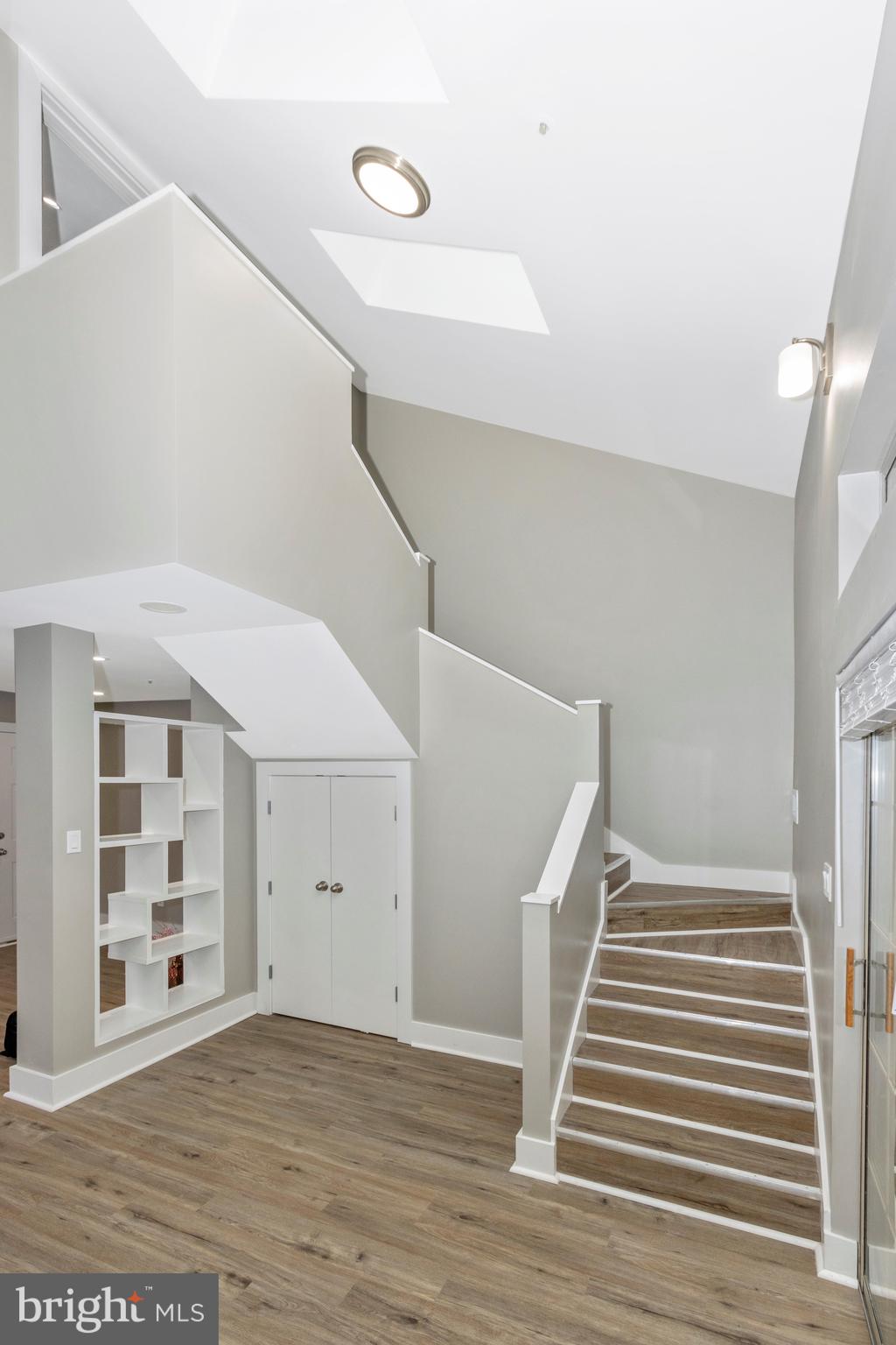 BENTLEY PLACE - Residential