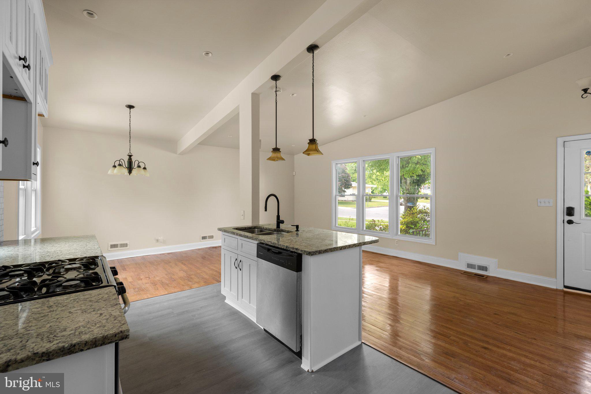 MILFORD ACRES - Residential Lease
