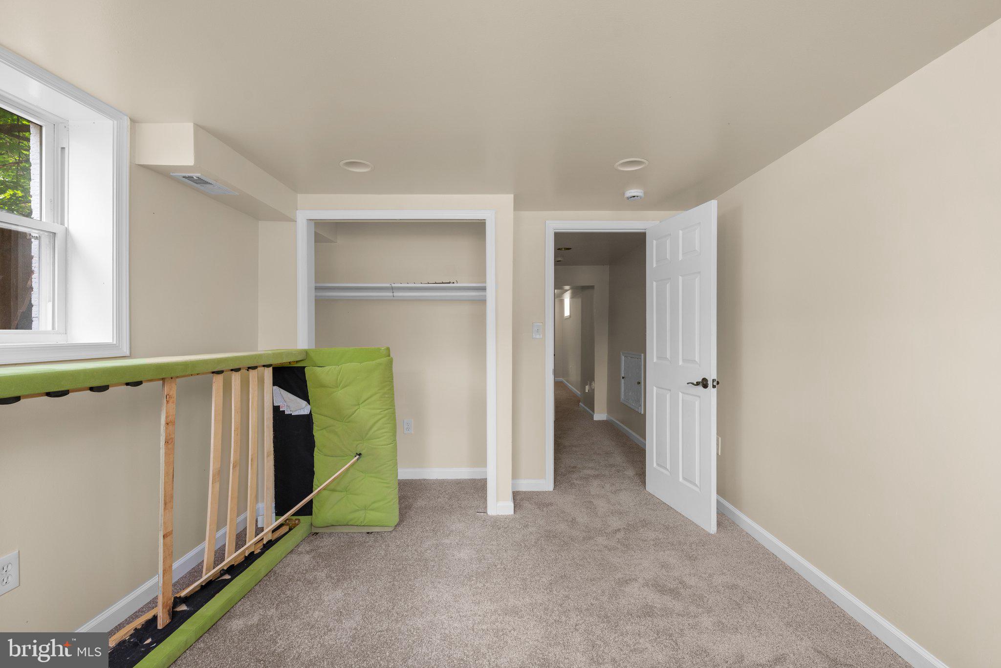 MILFORD ACRES - Residential Lease