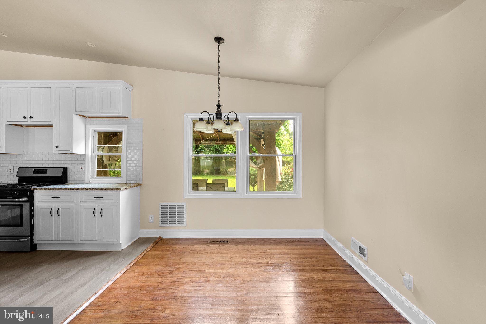 MILFORD ACRES - Residential Lease