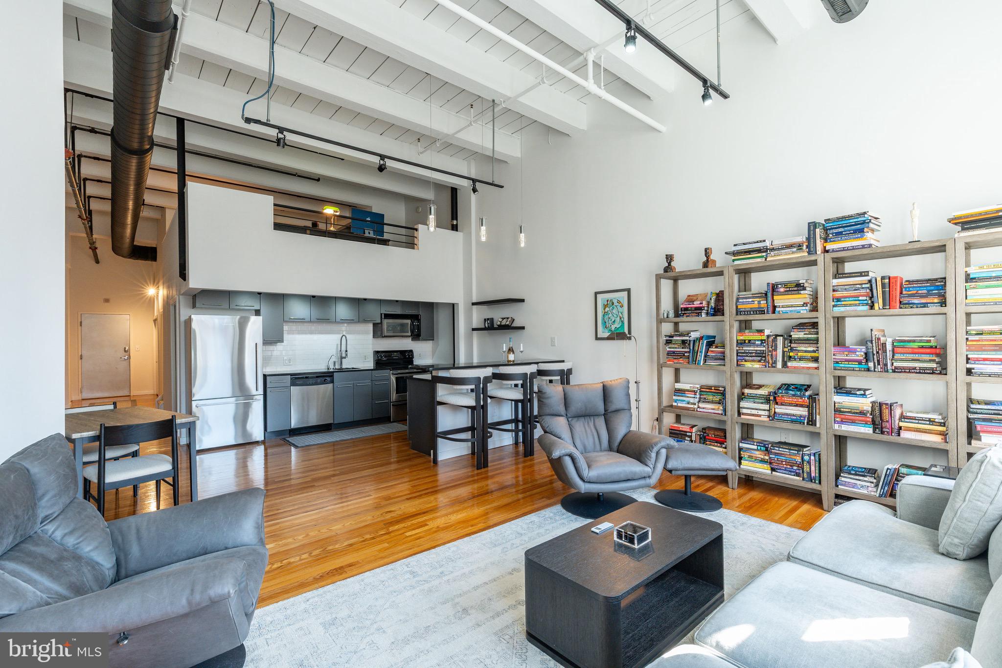 1027 ARCH STREET 31 404