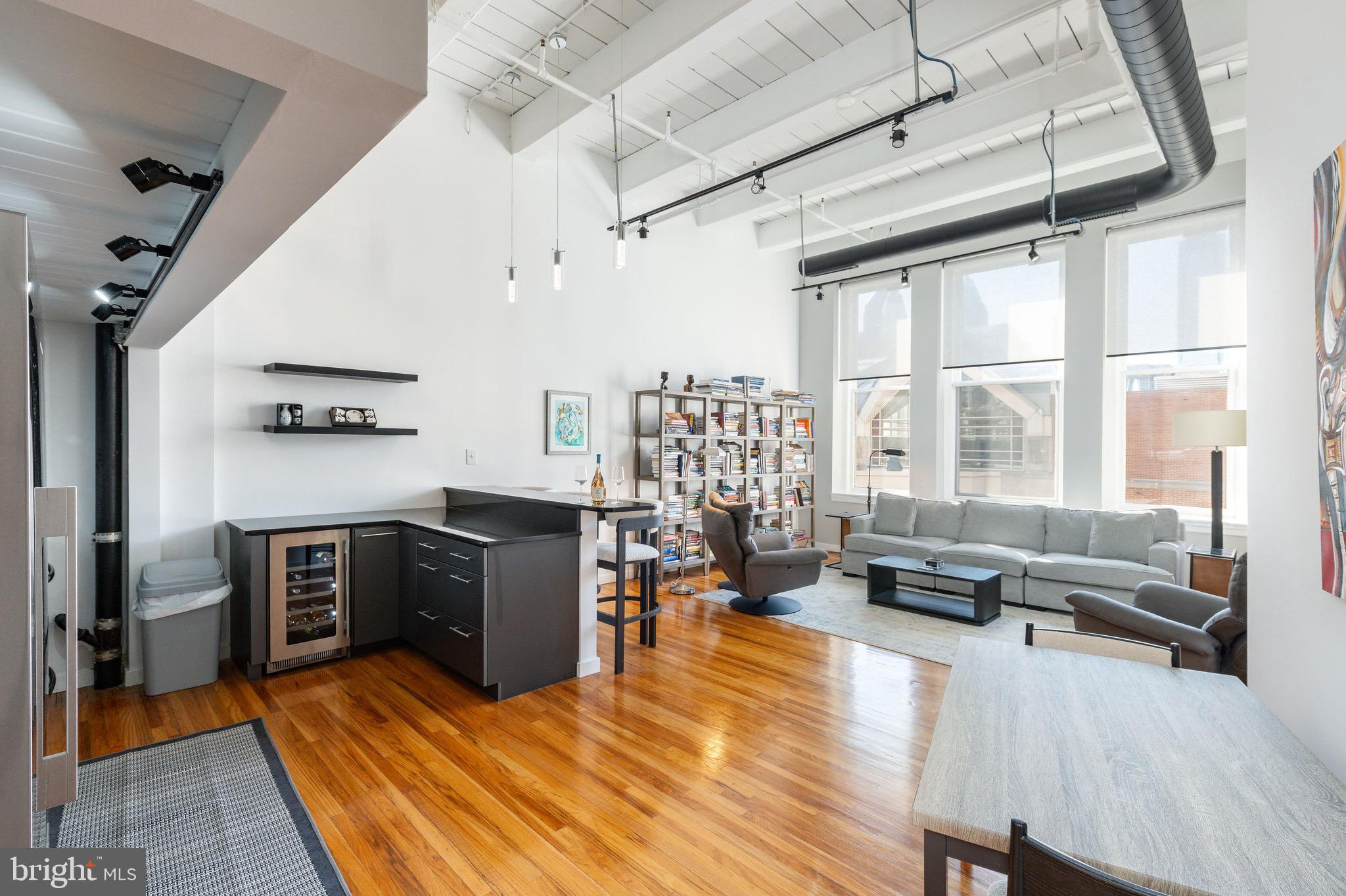 CENTER CITY - Residential