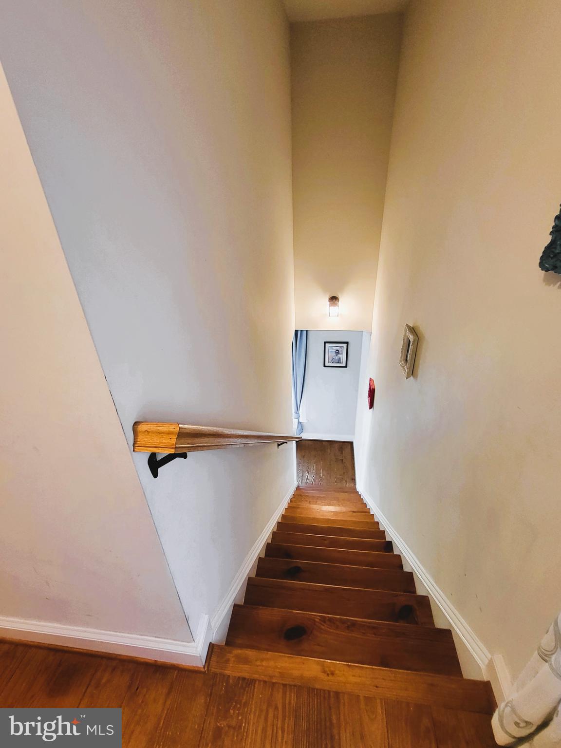 CONISTON MANOR - Residential