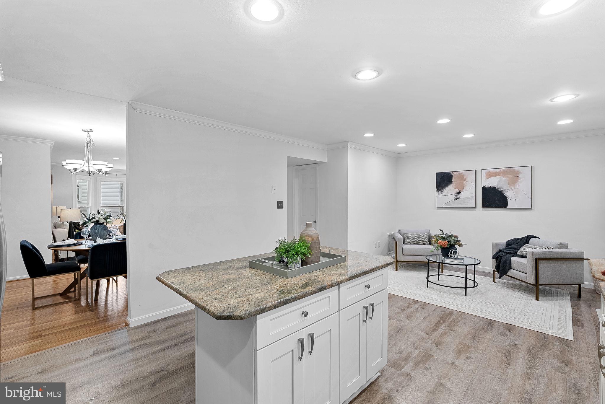 WOODSTONE - Residential