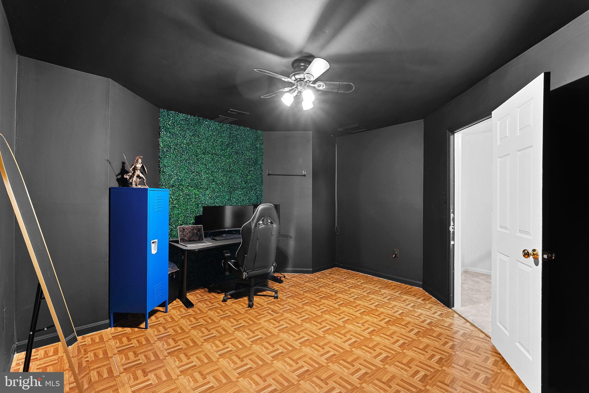 WOODSTONE - Residential