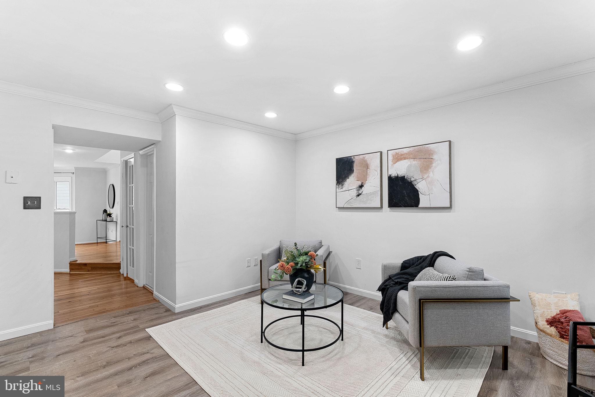 WOODSTONE - Residential