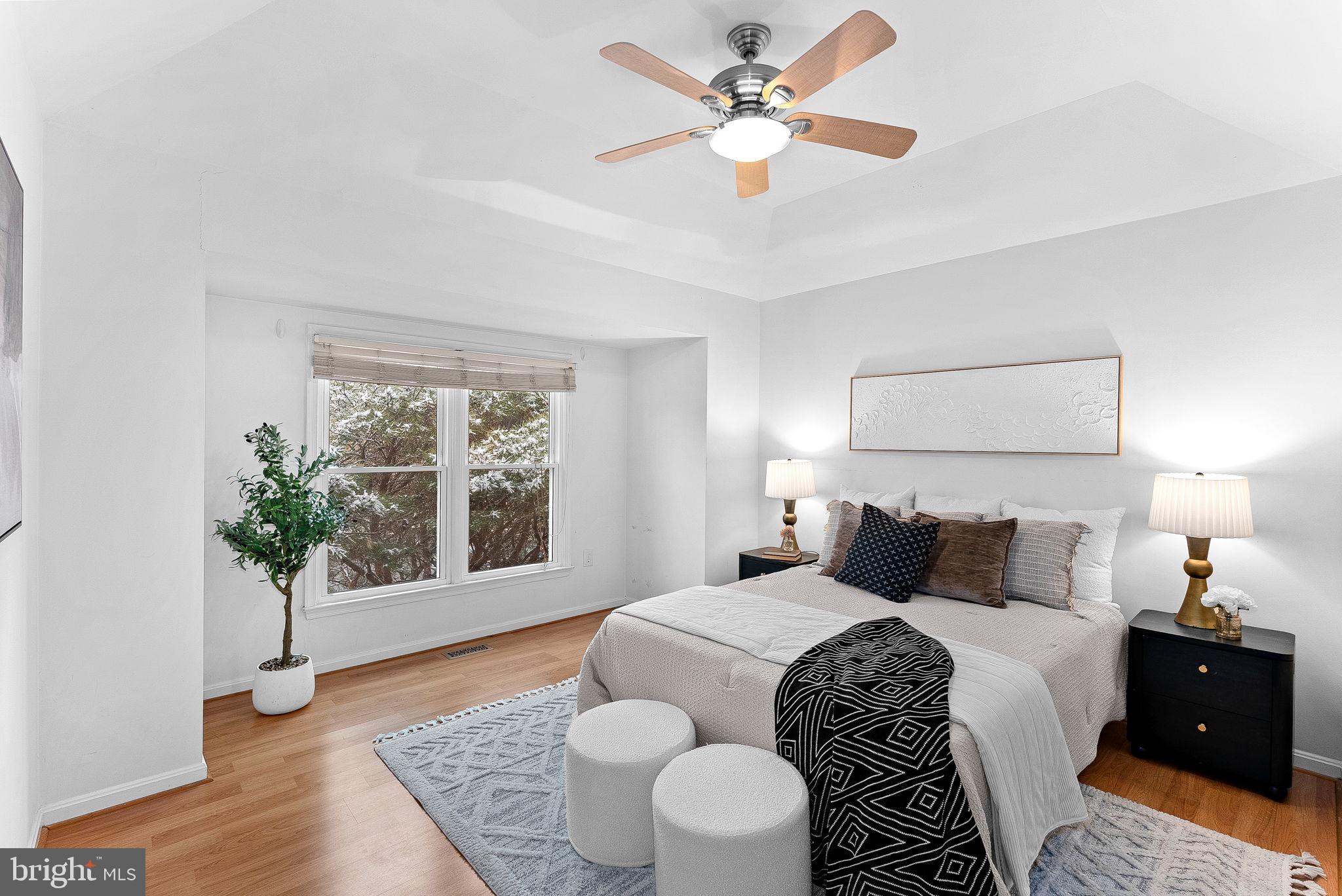 WOODSTONE - Residential