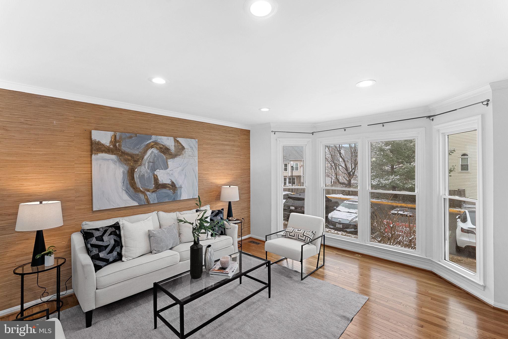 WOODSTONE - Residential