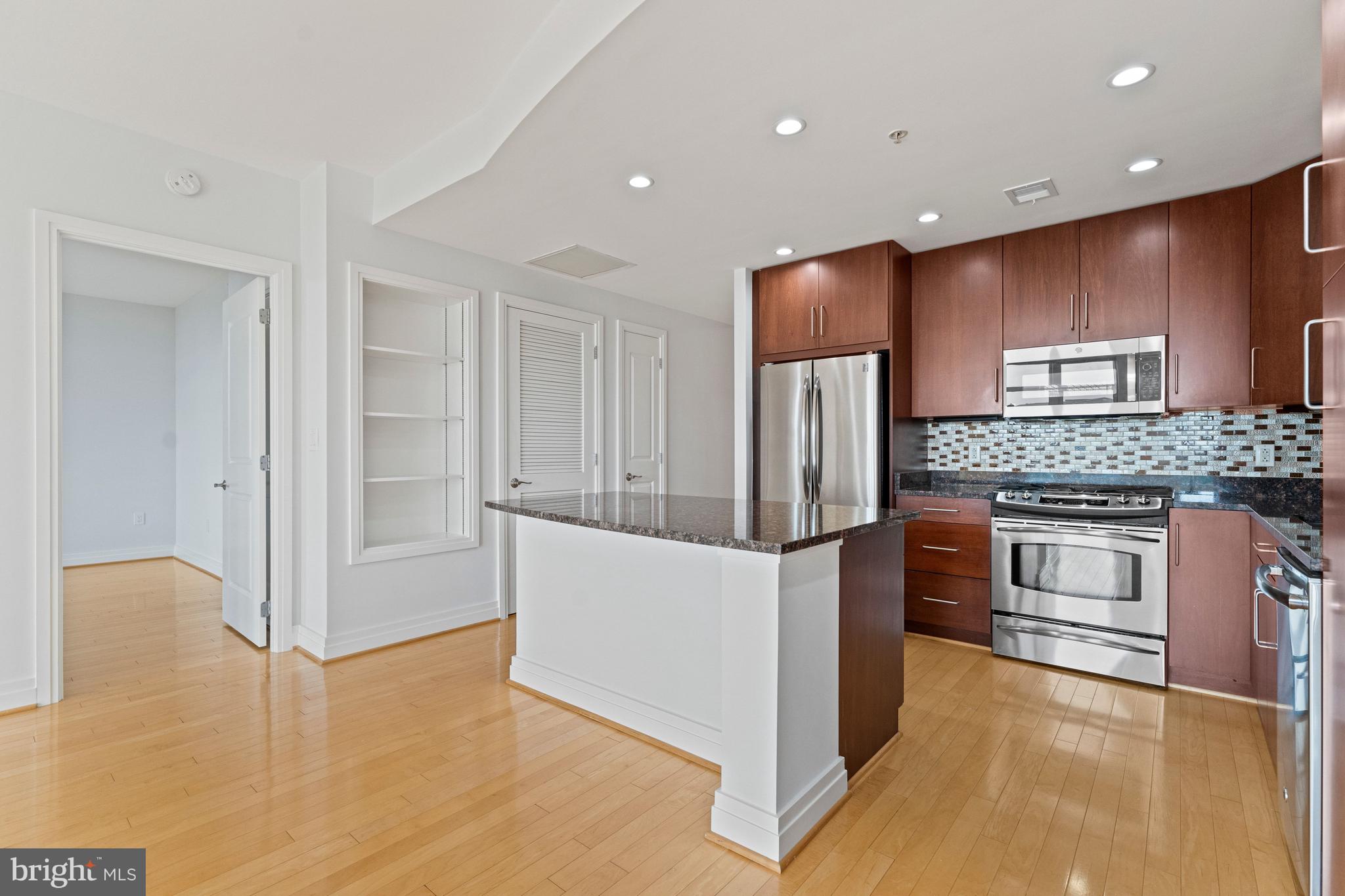 8220 CRESTWOOD HEIGHTS DRIVE 910