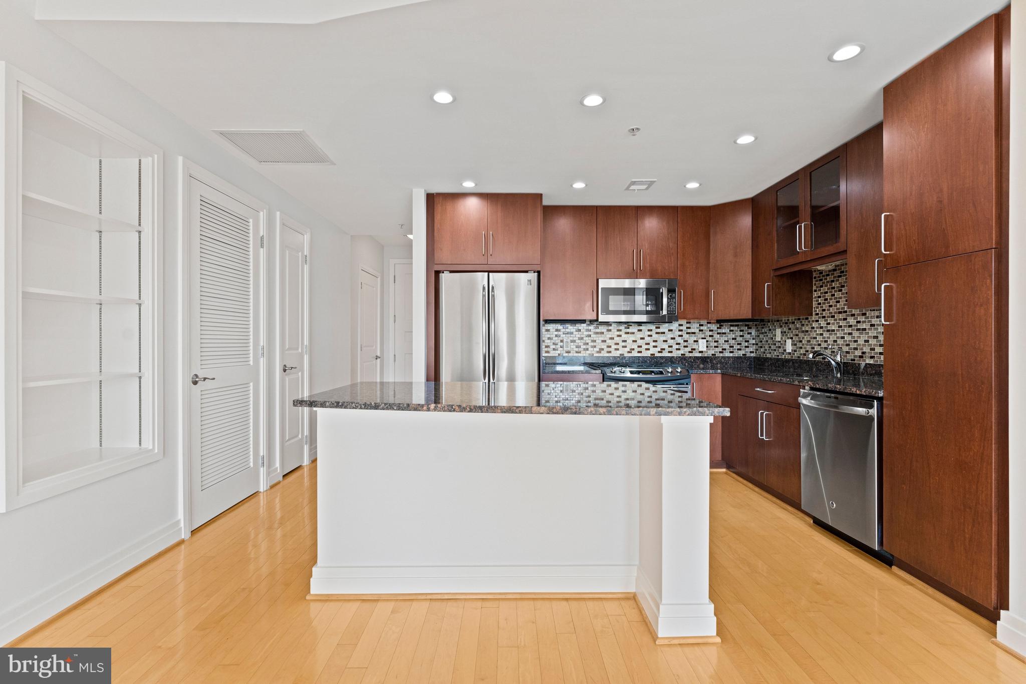 8220 CRESTWOOD HEIGHTS DRIVE 910