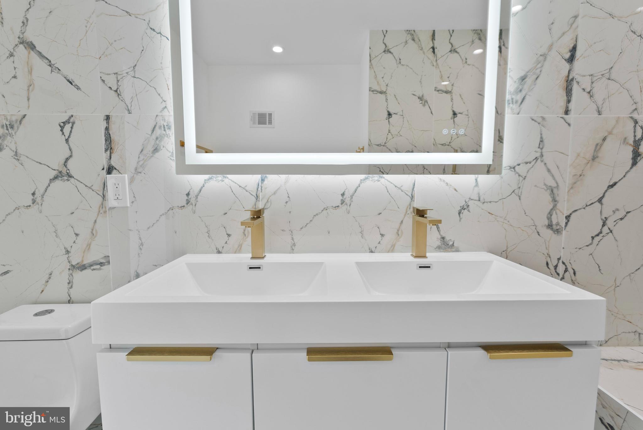 MADISON PARK HISTORIC DISTRICT - Residential