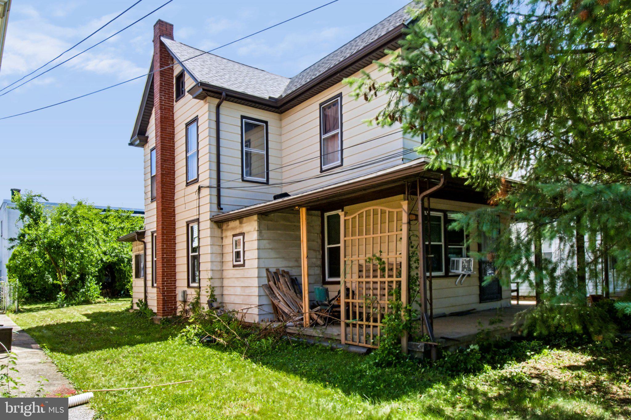242 S ENOLA DRIVE