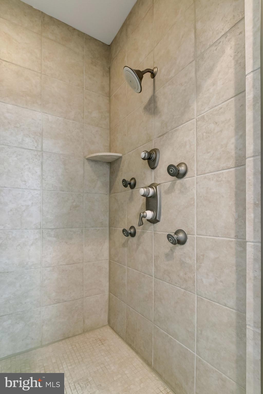 GREENSPRING VALLEY - Residential