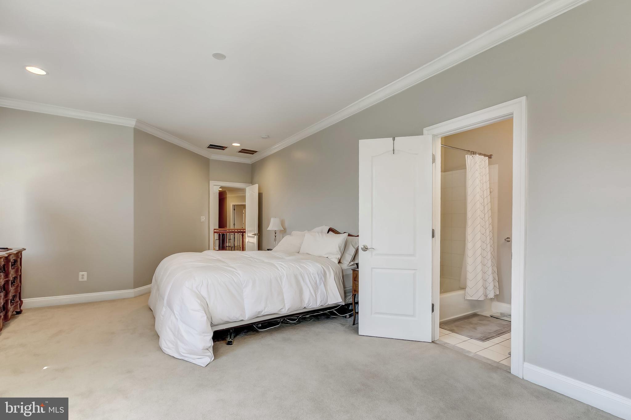 GREENSPRING VALLEY - Residential