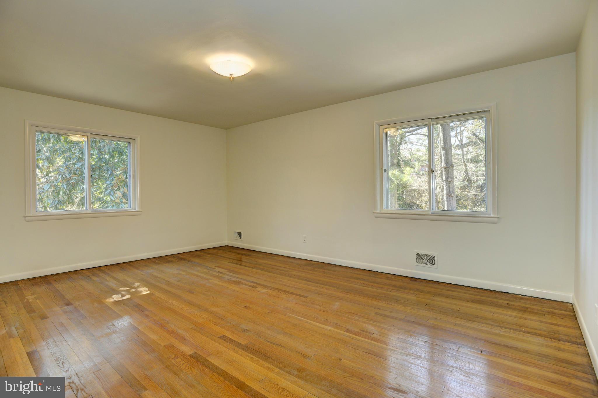 KENWOOD - Residential