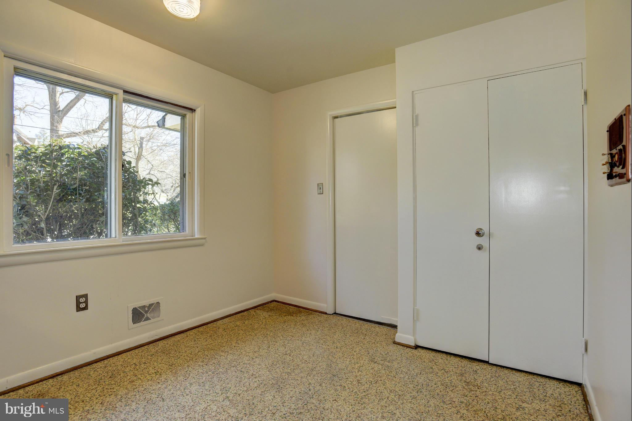 KENWOOD - Residential