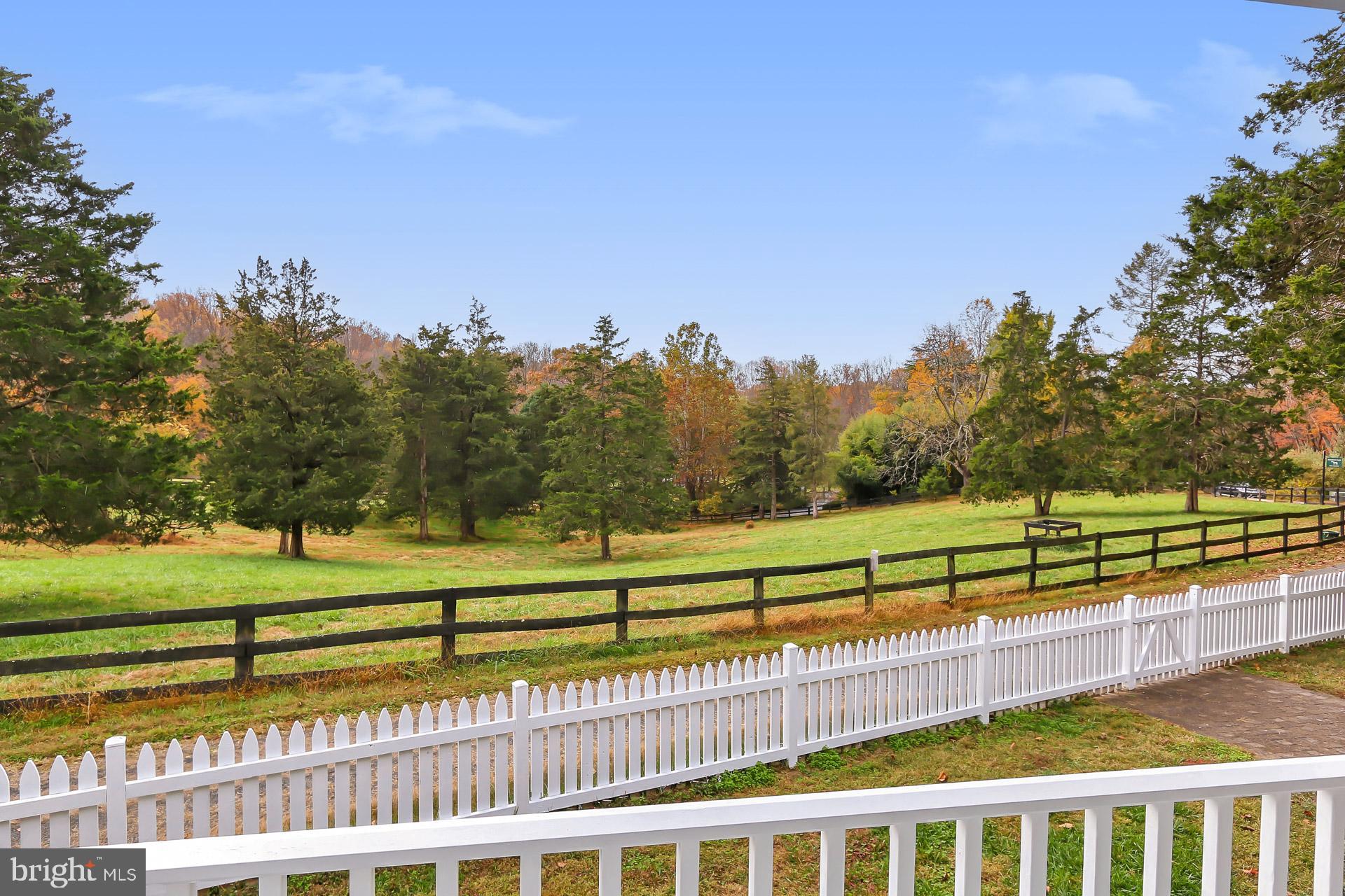 JEFFERSON RUN MANOR - Residential