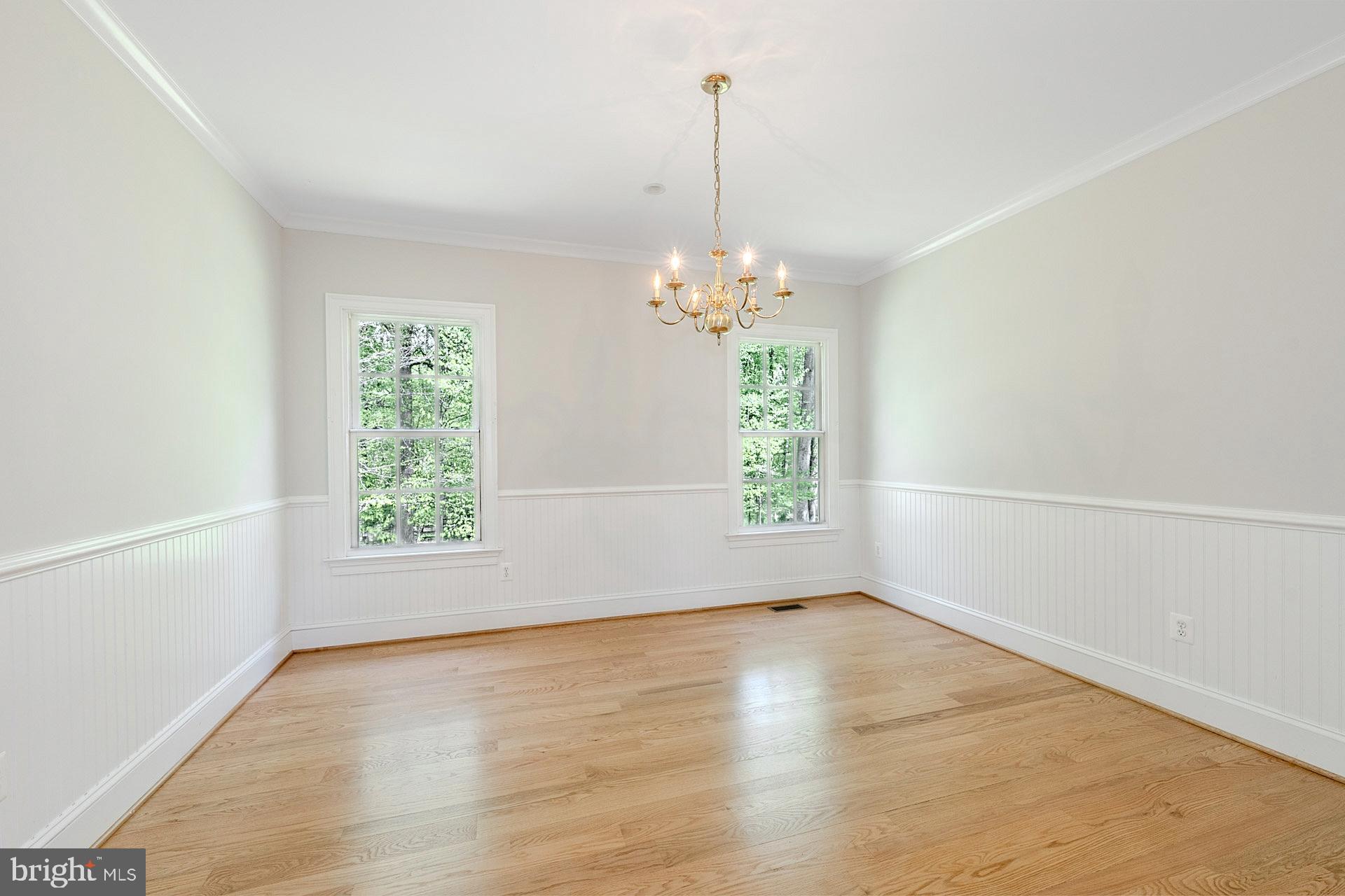 JEFFERSON RUN MANOR - Residential