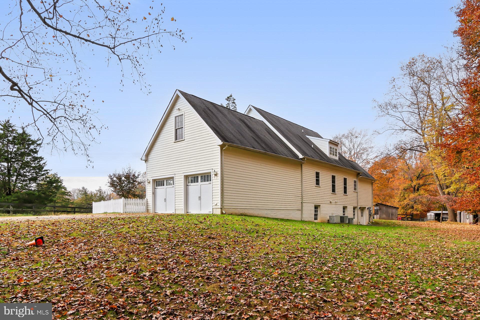 JEFFERSON RUN MANOR - Residential