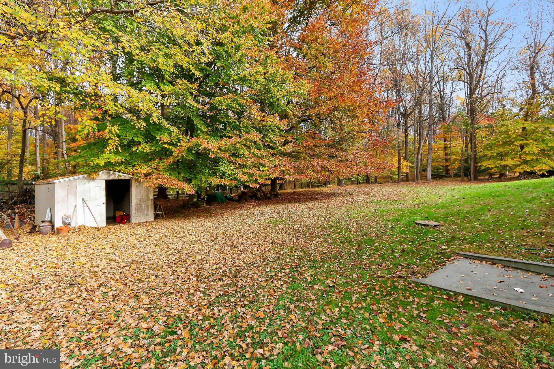 JEFFERSON RUN MANOR - Residential