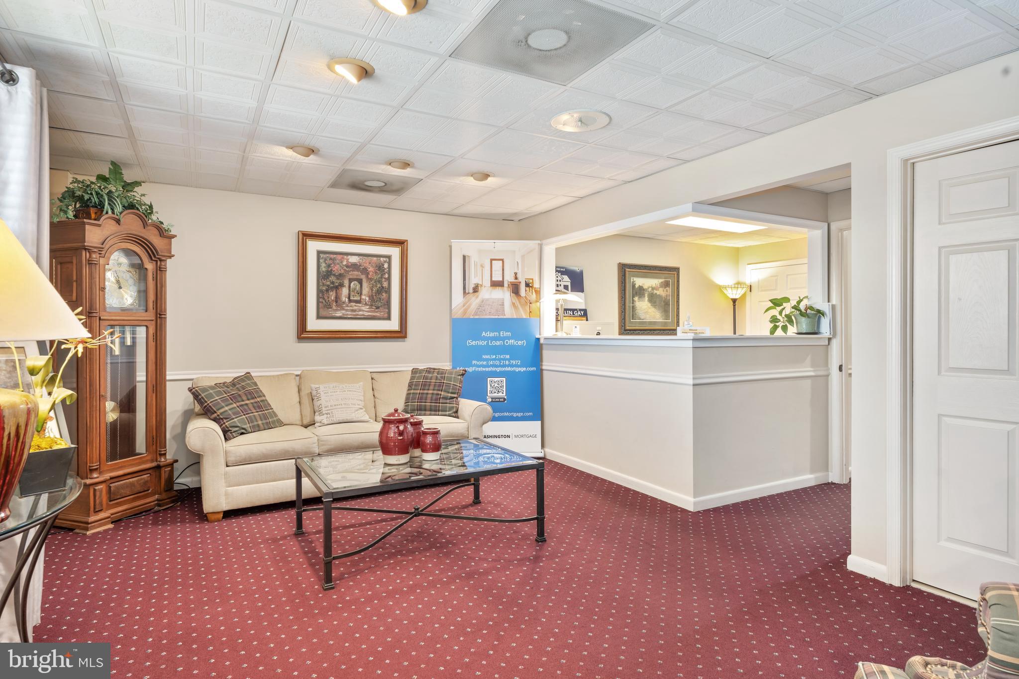 EDDLYNCH - Commercial Lease