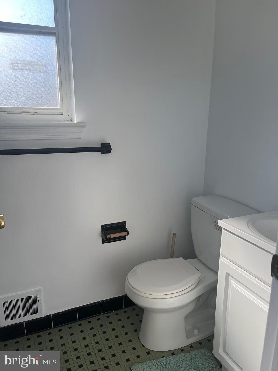 COLLEGE HEIGHTS TERRACE - Residential Lease