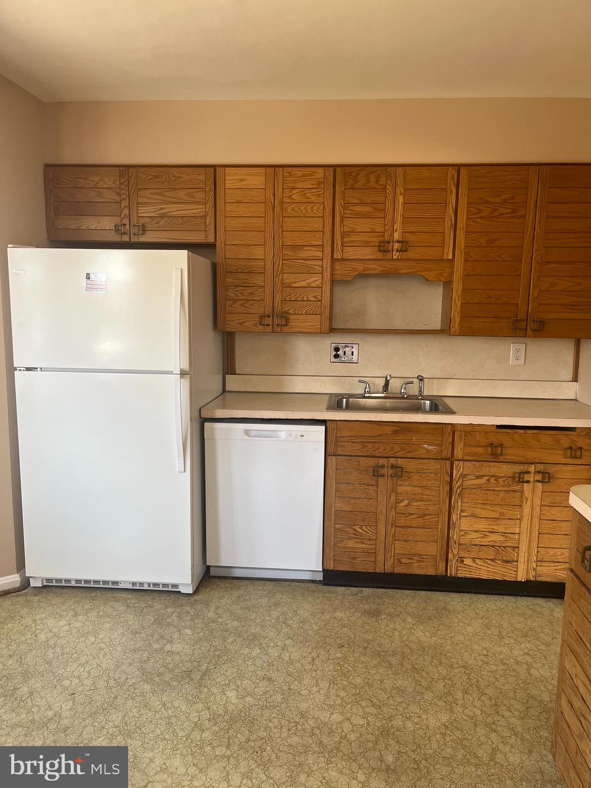 COLLEGE HEIGHTS TERRACE - Residential Lease