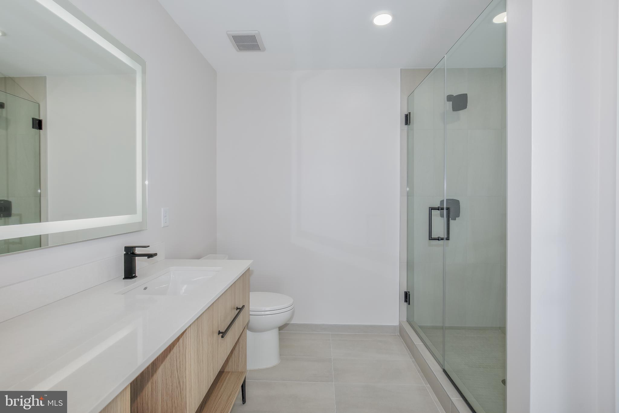 FALLS CHURCH CITY - Residential