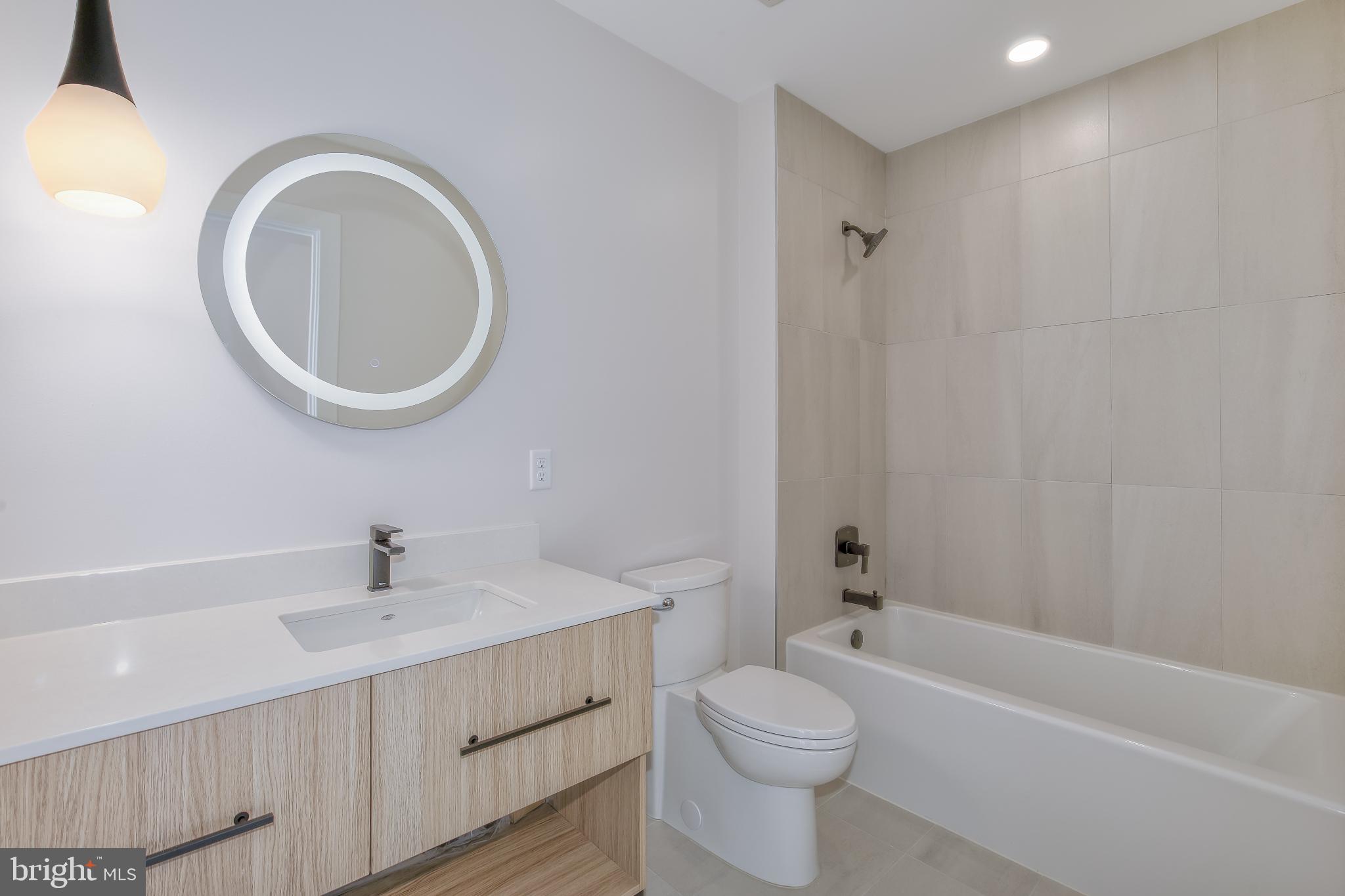 FALLS CHURCH CITY - Residential