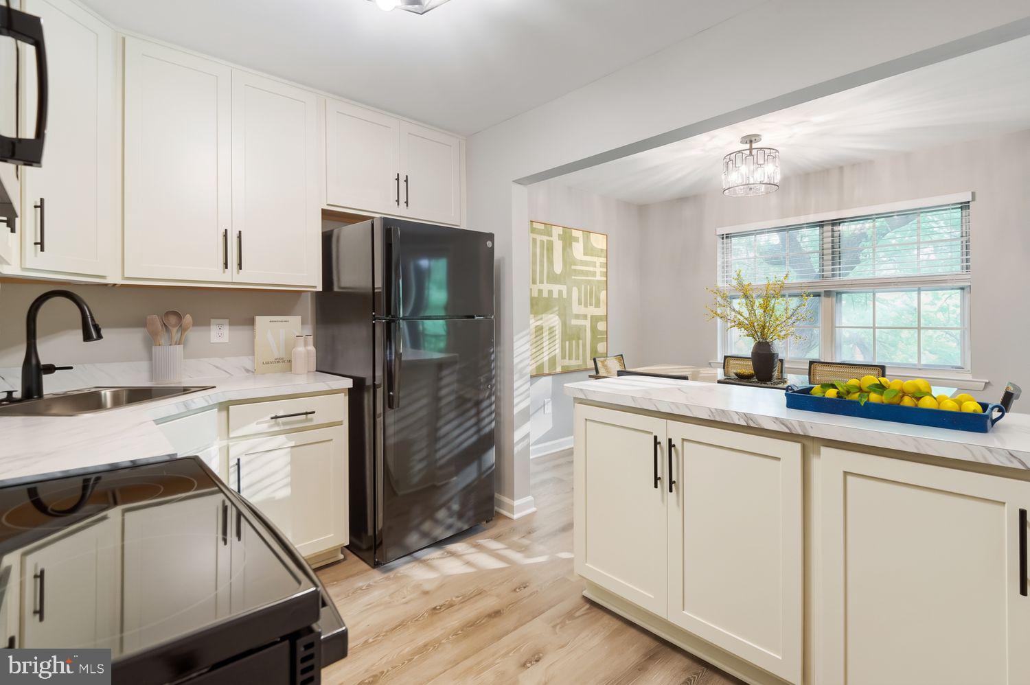 236 CROCKER DRIVE E 236-E