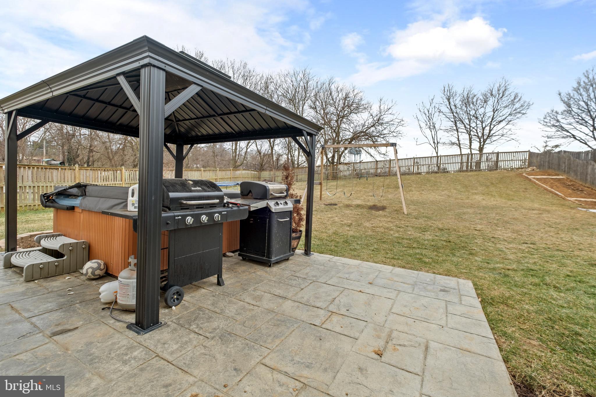 DEMORY FARM - Residential