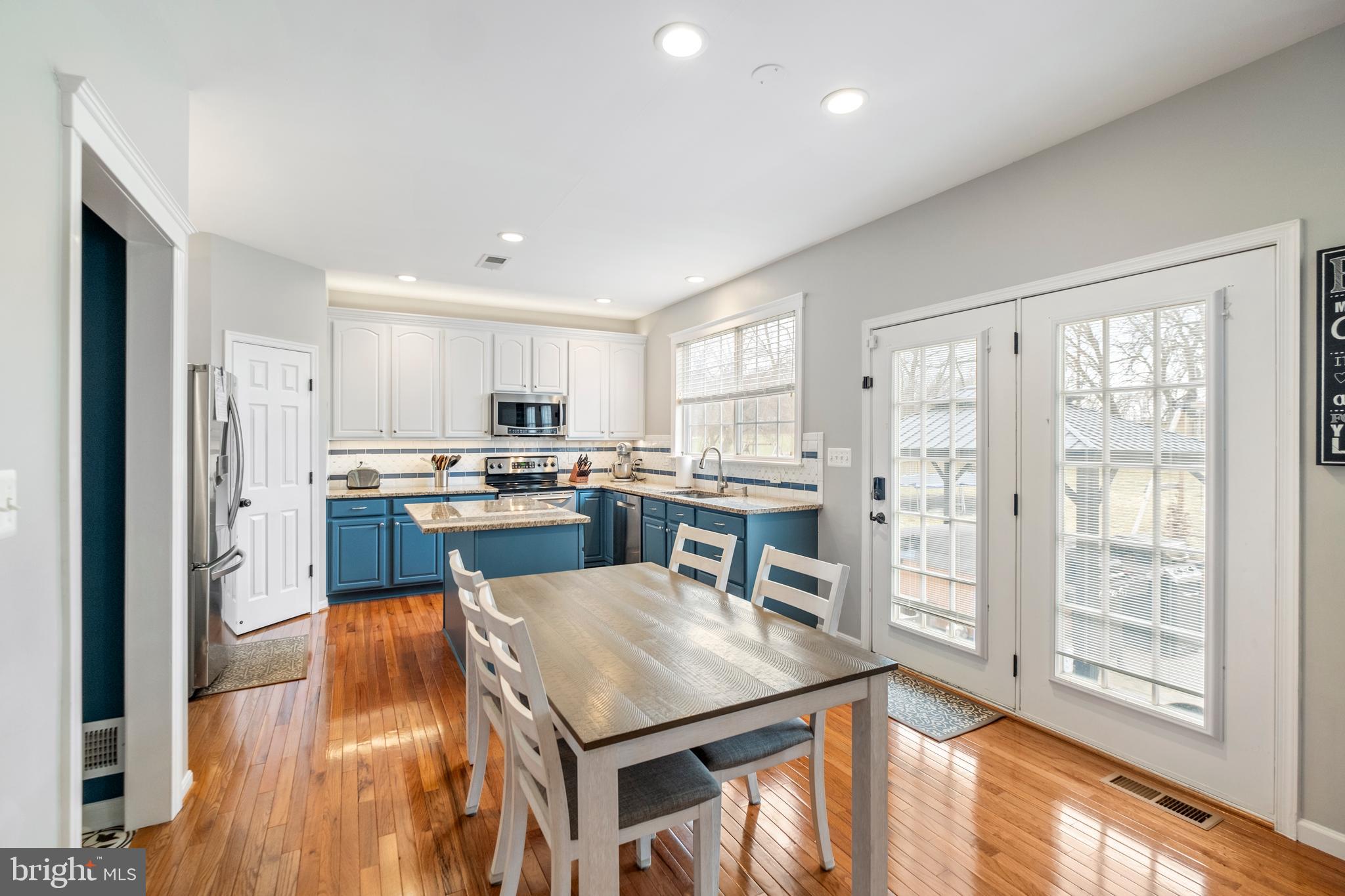 DEMORY FARM - Residential