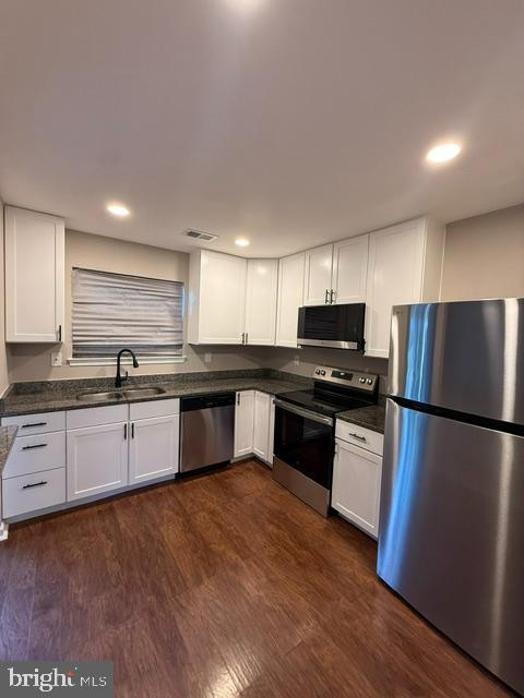 LAKE VILLAGE MANOR - Residential