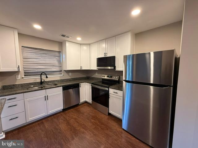 LAKE VILLAGE MANOR - Residential