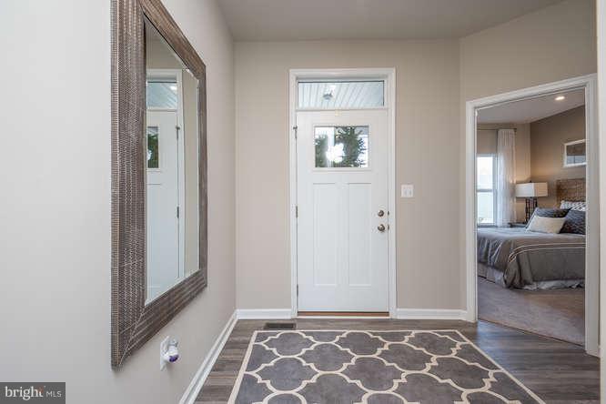 LEE'S PARKE - Residential