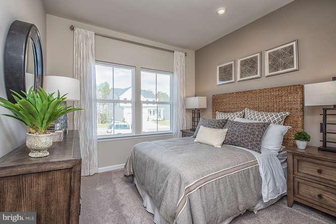 LEE'S PARKE - Residential