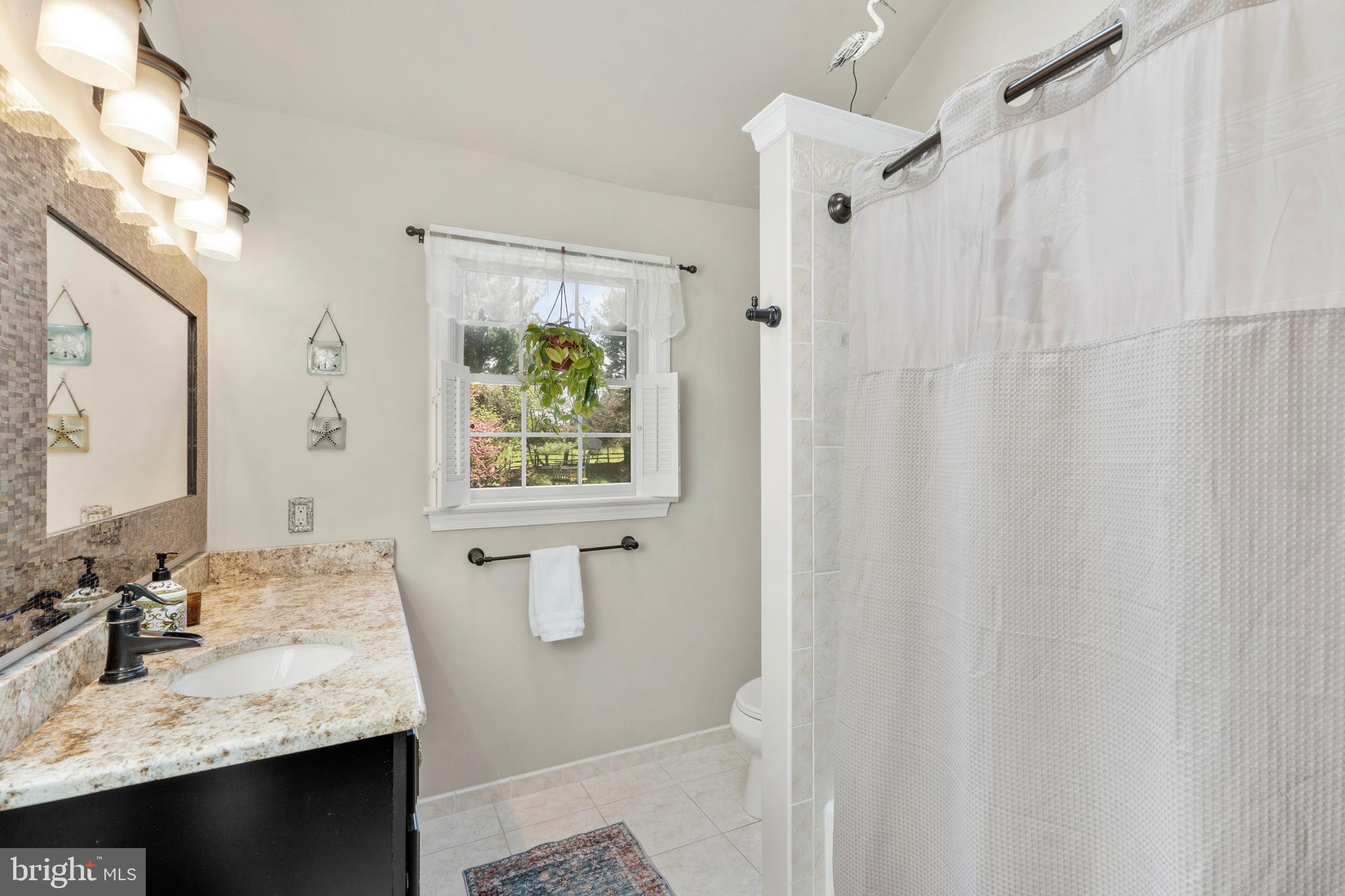 CLOVER CREST - Residential