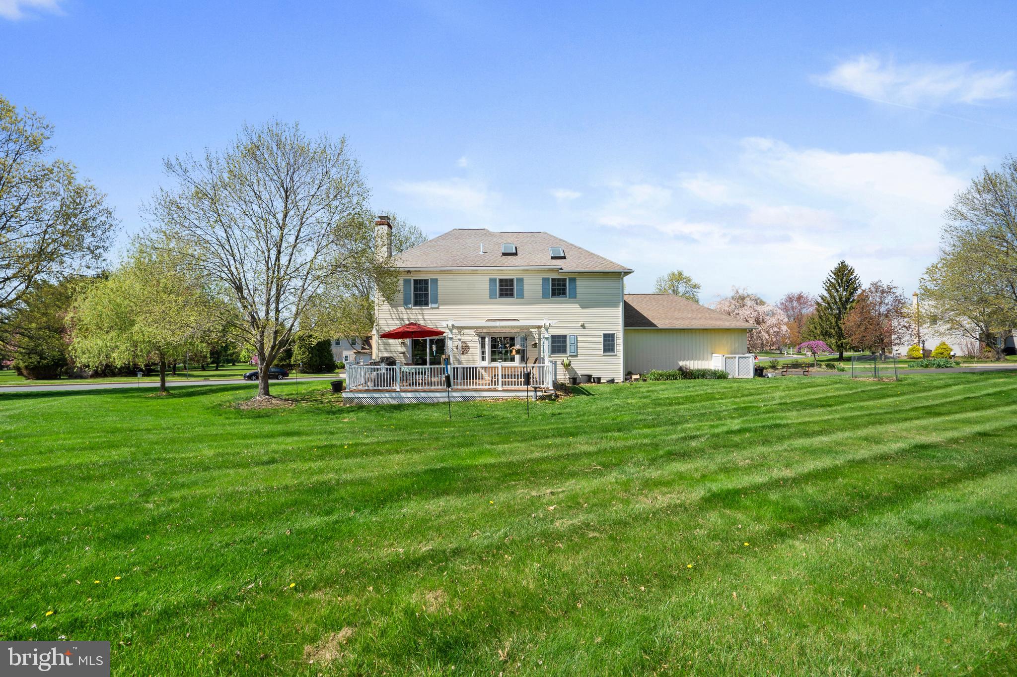 CLOVER CREST - Residential