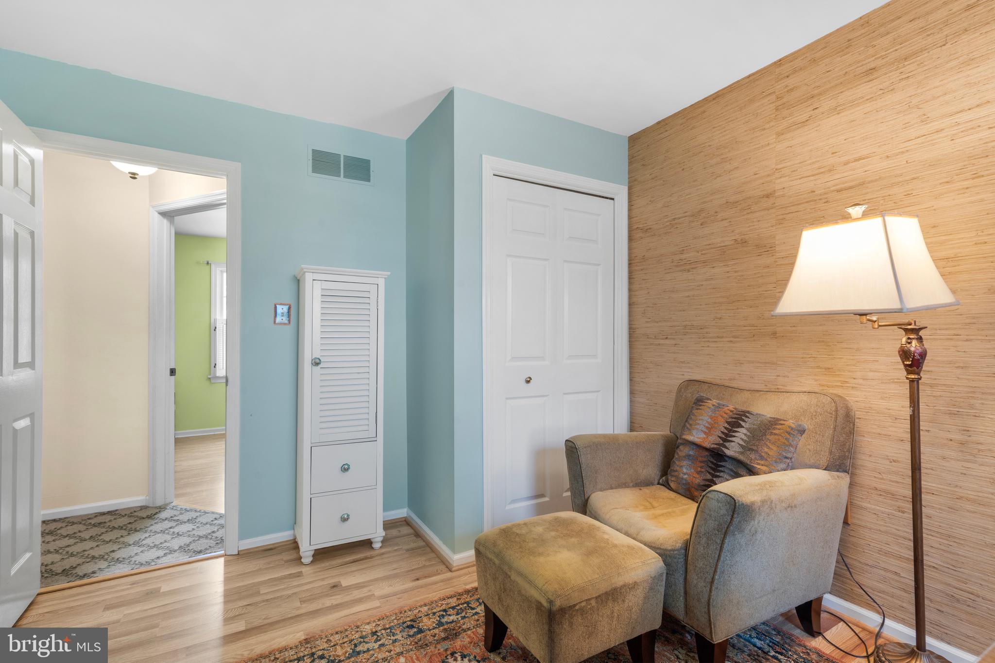 CLOVER CREST - Residential